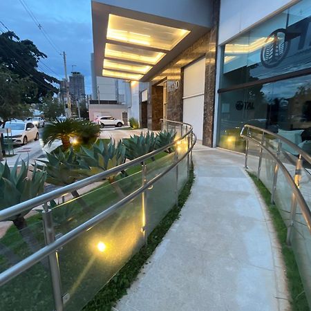 Conforto No Melhor Do Marista & Goiânia Exteriör bild